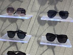 -Trend1881视光·蔡司视觉(领展广场店)
