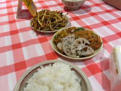 -老方桌烂蹄花川菜馆(九龙坡店)