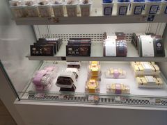 -好利来(新宜白店)