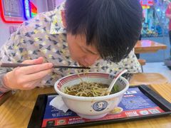 -哈灵现炒本帮面(宁波路店)