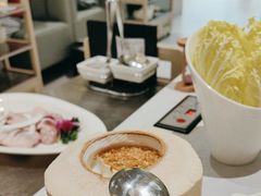 -四季缤纷椰子鸡(梅溪新天地店)