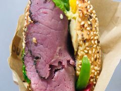 -星巴克臻选(莘庄仲盛店)