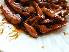 -侬佳蒸菜馆(听潮店)