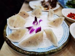 -墨脱石锅椰子鸡•香草鸭•东山羊(大东海店)