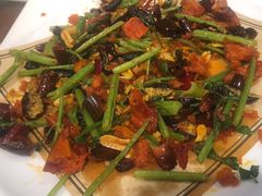 -那家老院子东北菜·饺子·小鸡炖蘑菇(艳华街店)