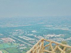 -鬼笑石后山停车场