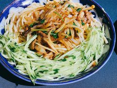 -伊带伊路新疆美食府(呼家楼店)