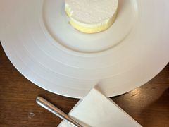 海盐芝士奶盖蛋糕-THE PRESS(申报馆店)