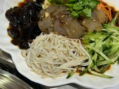 -东北农家院·铁锅炖(莘庄店)