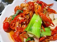 蒜香小龙虾-虾胡闹龙虾馆(湄南河店)