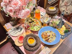 -秘密旅行Bonjour(黑金冠 江南西店)