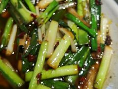 -廖师傅大蒜炒腊肉(袁家岭店)