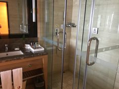 -海创大连科技交流中心(海事大学地铁站店)