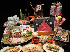 -蟹犇前•帝王蟹雪蟹(陆家嘴店)