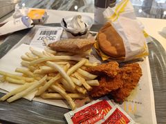 -麦当劳(新世纪环球中心店)