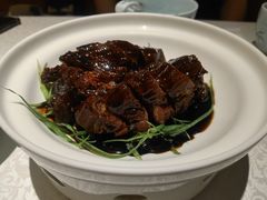 招牌焦糖黑叉烧-维园悦谱·海派家常菜(乌鲁木齐南路店)