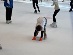 -冰纷万象滑冰场(深圳万象城店)