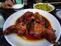 -芦茨金富饭庄·25年老字号·专做稻草鸡
