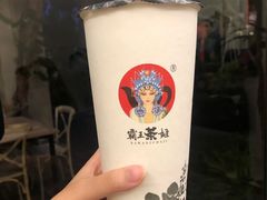 -霸王茶姬(南强街店)