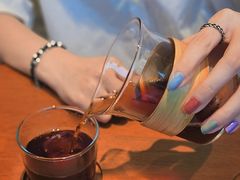 -Line 咖啡(石厦花园店)