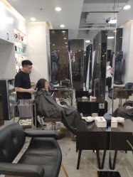 -AYO SALON