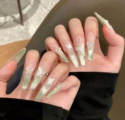 -睫毛弯弯·美甲美睫
