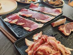 -允辛家·自助泥炉烤肉(九亭店)