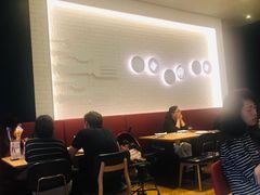 大堂-必胜客(百联又一城店)
