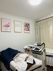 -美肤盾祛痘·问题肌头疗管理中心