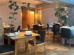 -渝半城经典川粤菜(重庆天地店)