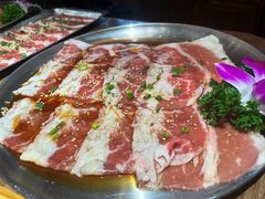 -明洞阿姨·韩式酱蟹烤肉·创意料理(三元桥店)