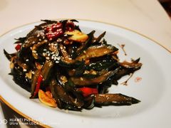 -红樱桃·欢乐餐厅(太原里店)