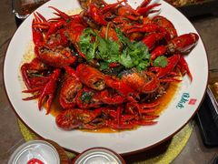 蒜蓉小龙虾-唐伯虎新派湘菜馆(石夏时代广场店)
