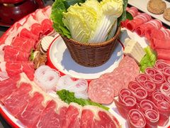 -鼎鼎香·港式火锅·臻选店(北京SKP店)
