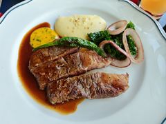 -福楼毕斯罗F Bistronome(国贸商城约会地标景观店)