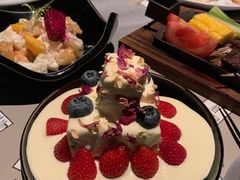 -穹六人间 people 6(岳阳路店)