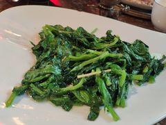 清炒豆苗-上海老站(徐家汇店)