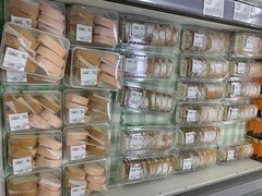 -沃尔玛(前山店)