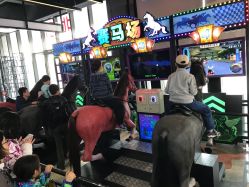 -嗨翻Hi-Fun竞技主题乐园·蹦床团建生日聚会(五棵松华熙店)