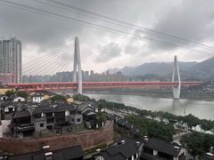 -白象居