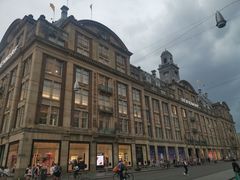 -De Bijenkorf百货公司