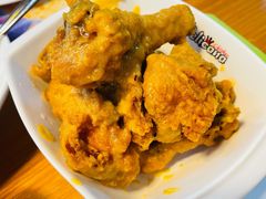 咸蛋黄炸鸡-Pelicana百利家炸鸡(江南西名店城店)