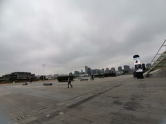 -梅赛德斯奔驰文化中心·停车场