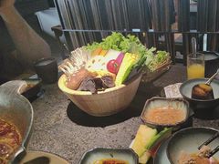 -湊湊火锅·茶憩(新中关购物中心店)