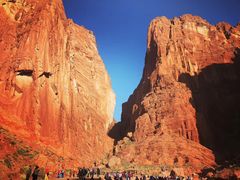 -天山神秘大峡谷