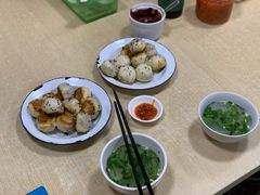 -荣记生煎(湖州市第十二中学店)