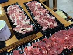 -果松木炭酸菜铜火锅·外婆参鸡汤