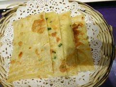 葱花饼-吴记酱骨炖菜馆(西大直街店)