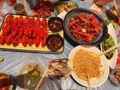 -肥肥虾庄·金牌油焖大虾(杨园滨江时代walk店)