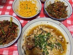 -荆九爷爆炒桥头三嫩(夫子庙店)